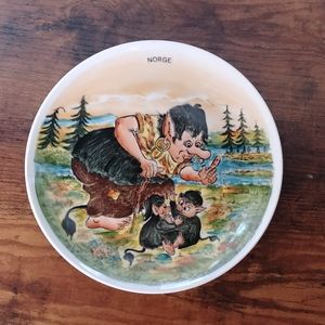 Norway "Norge" - "Troll Children" Decorative Plate